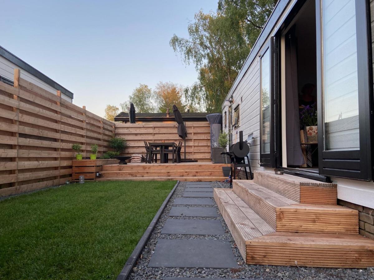 Prachtig Vakantiehuisje In Putten Exterior photo